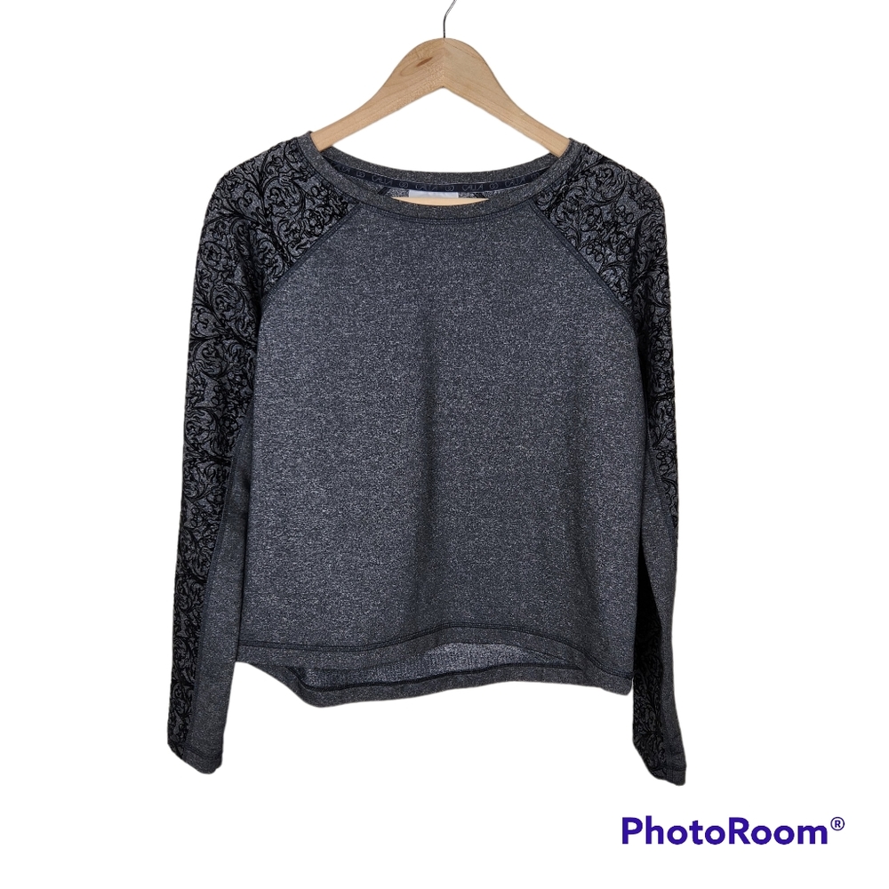 Calia Carrie Underwood Velvet Detail Long Sleeve Top Shirt Sz S Limited Edition